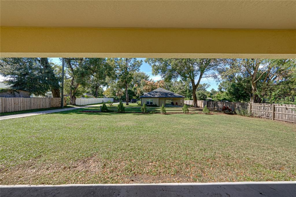 For Sale: $399,900 (3 beds, 2 baths, 1654 Square Feet)