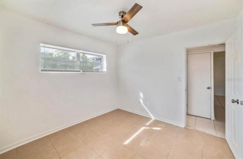 En Renta: $1,900 (3 camas, 1 baños, 1235 Pies cuadrados)