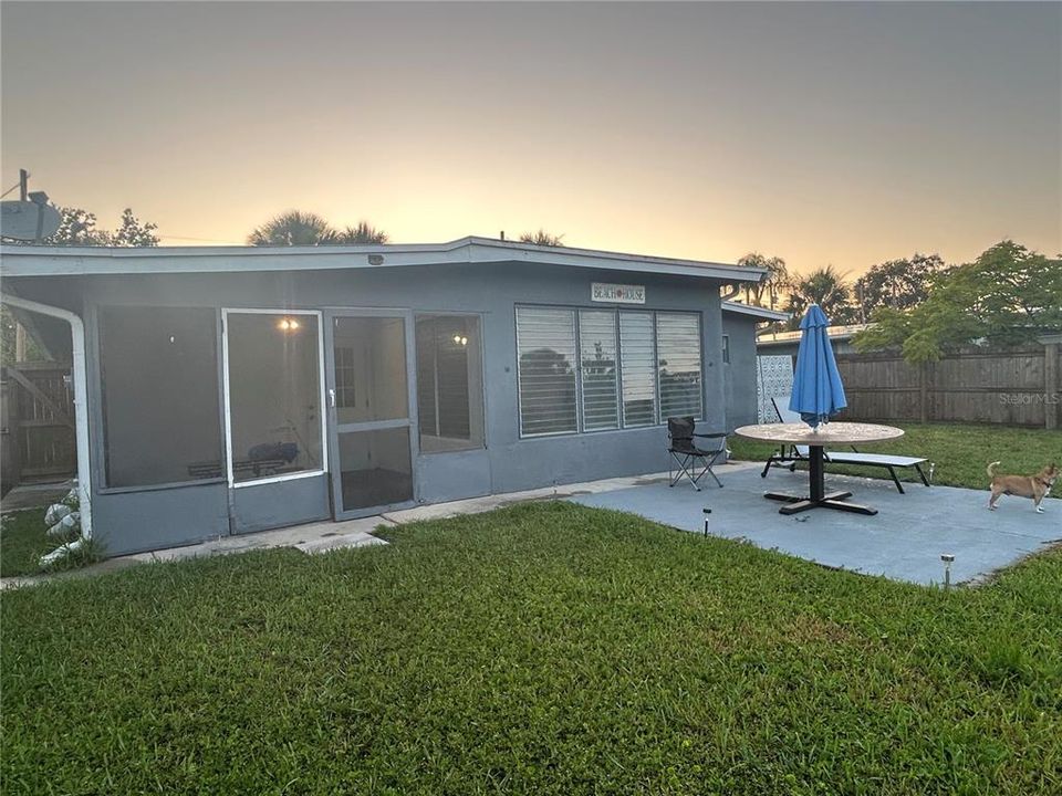 En Renta: $1,900 (3 camas, 1 baños, 1235 Pies cuadrados)