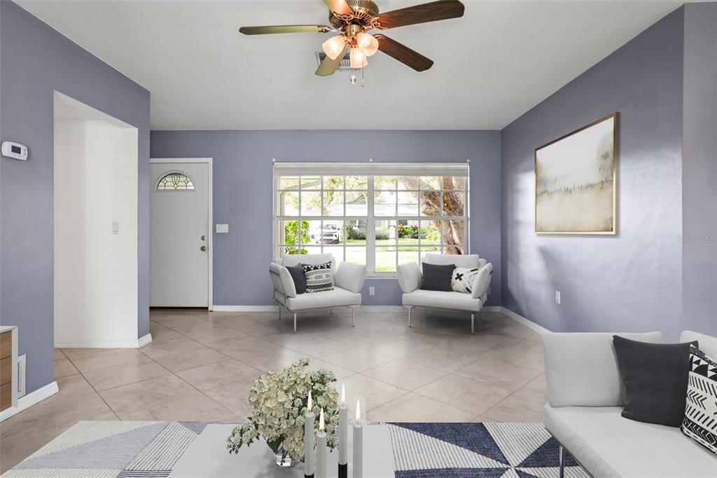 For Sale: $335,000 (2 beds, 2 baths, 1231 Square Feet)