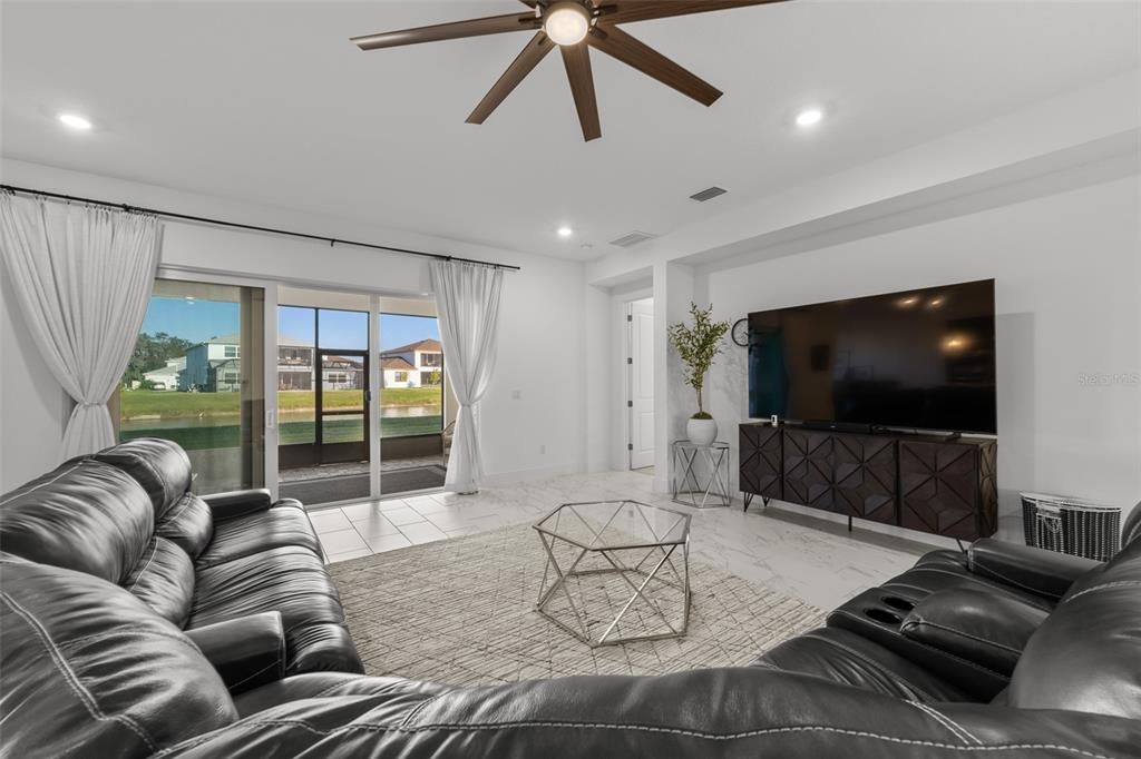 For Sale: $1,150,000 (6 beds, 4 baths, 4867 Square Feet)