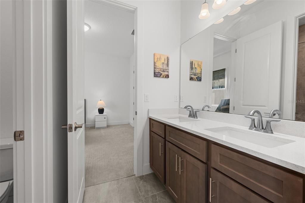 For Sale: $1,150,000 (6 beds, 4 baths, 4867 Square Feet)