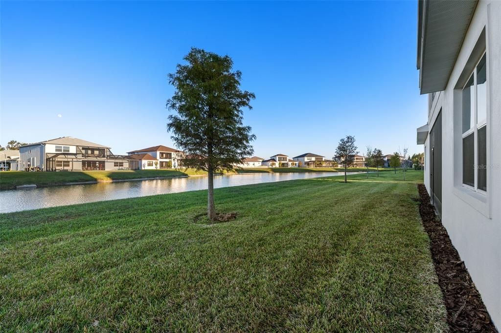 For Sale: $1,150,000 (6 beds, 4 baths, 4867 Square Feet)