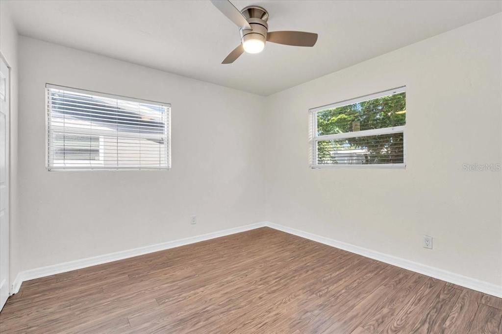 For Rent: $2,500 (3 beds, 2 baths, 1280 Square Feet)