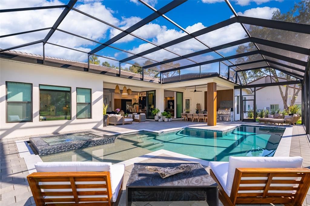 En Venta: $2,749,900 (4 camas, 4 baños, 3823 Pies cuadrados)