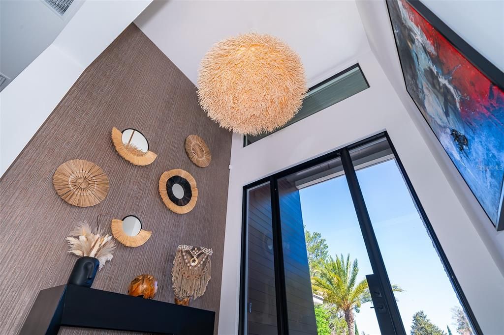 En Venta: $2,749,900 (4 camas, 4 baños, 3823 Pies cuadrados)