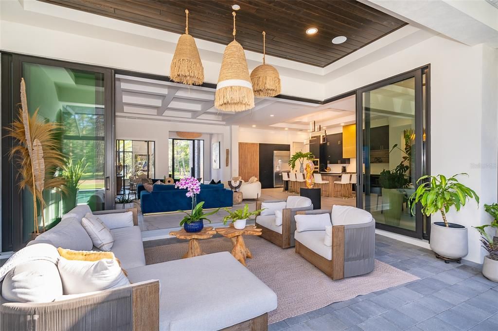 En Venta: $2,749,900 (4 camas, 4 baños, 3823 Pies cuadrados)