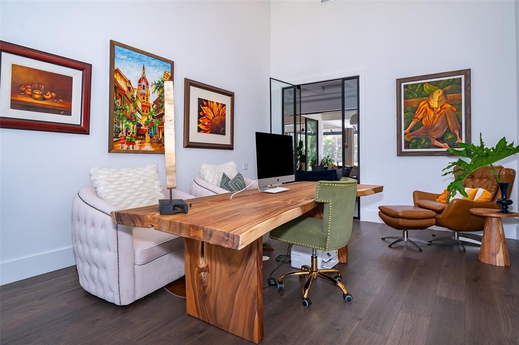 En Venta: $2,749,900 (4 camas, 4 baños, 3823 Pies cuadrados)