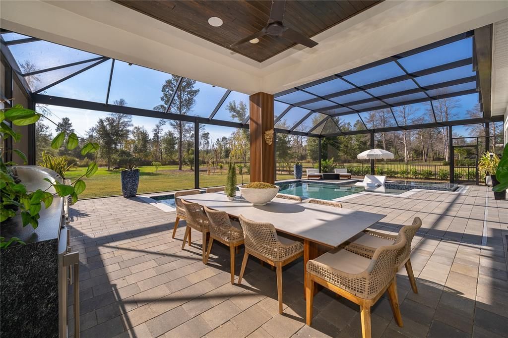 En Venta: $2,749,900 (4 camas, 4 baños, 3823 Pies cuadrados)