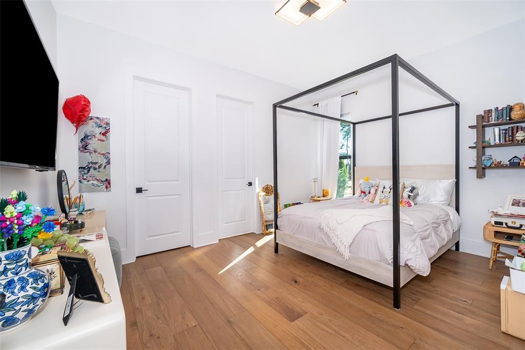 En Venta: $2,749,900 (4 camas, 4 baños, 3823 Pies cuadrados)