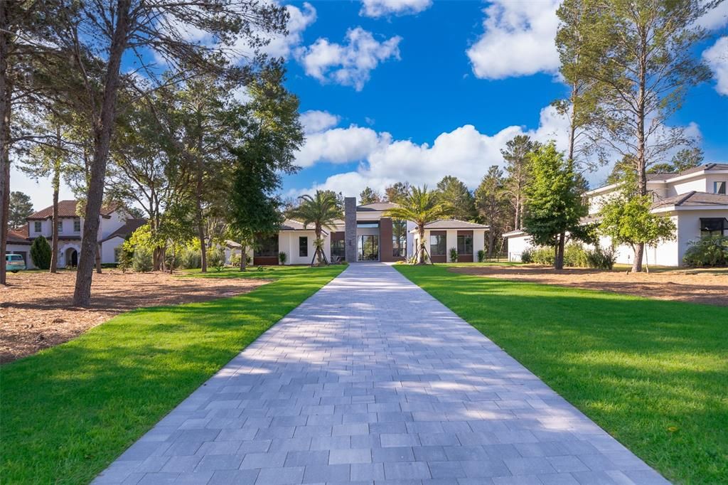 En Venta: $2,749,900 (4 camas, 4 baños, 3823 Pies cuadrados)