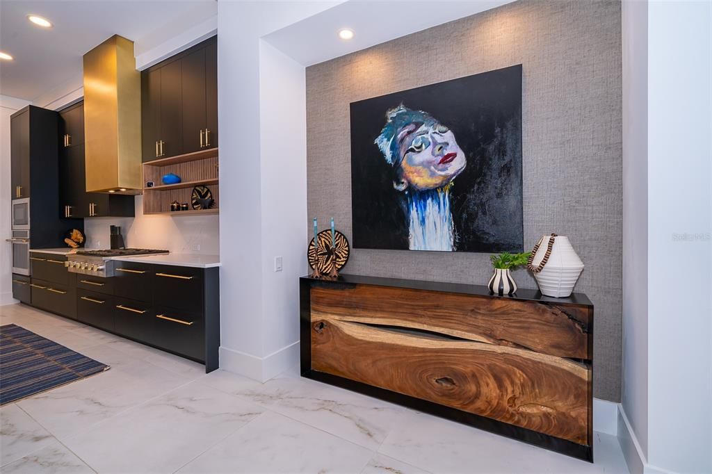 En Venta: $2,749,900 (4 camas, 4 baños, 3823 Pies cuadrados)