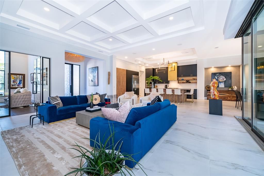 En Venta: $2,749,900 (4 camas, 4 baños, 3823 Pies cuadrados)