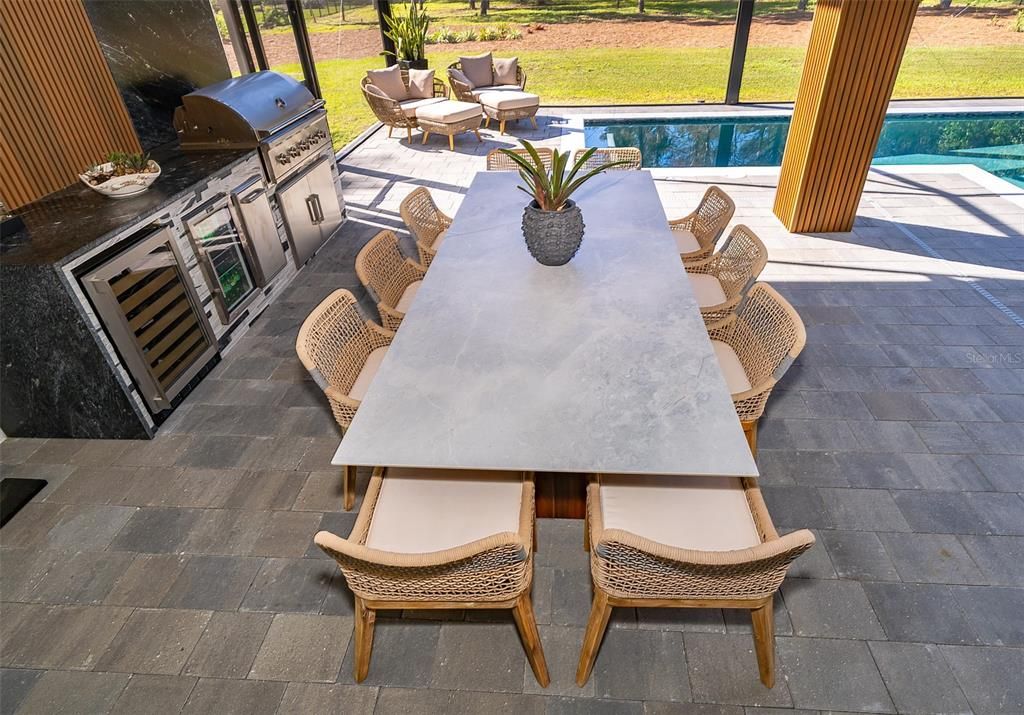 En Venta: $2,749,900 (4 camas, 4 baños, 3823 Pies cuadrados)