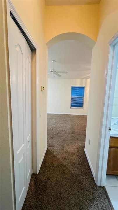 合同活跃: $325,000 (3 贝兹, 2 浴室, 1280 平方英尺)