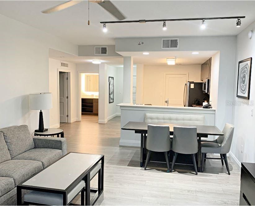 En Venta: $399,900 (3 camas, 2 baños, 1396 Pies cuadrados)