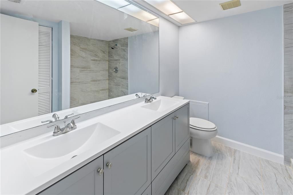 En Venta: $145,000 (2 camas, 2 baños, 1296 Pies cuadrados)