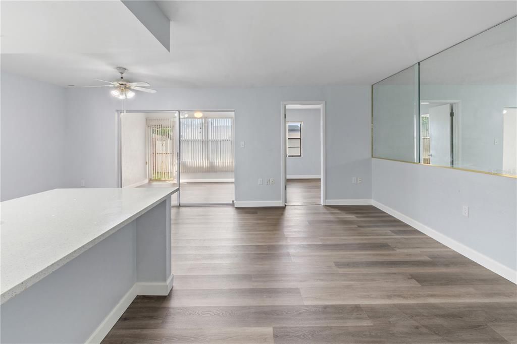 En Venta: $145,000 (2 camas, 2 baños, 1296 Pies cuadrados)