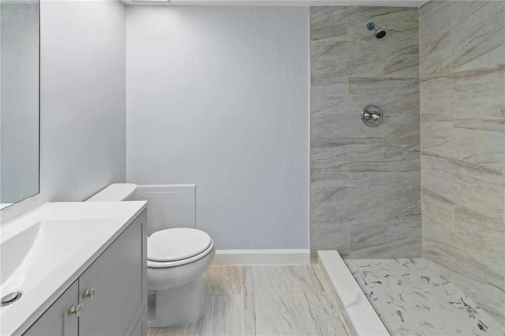 En Venta: $145,000 (2 camas, 2 baños, 1296 Pies cuadrados)