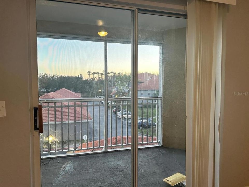 На продажу: $149,900 (1 спален, 1 ванн, 732 Квадратных фут)