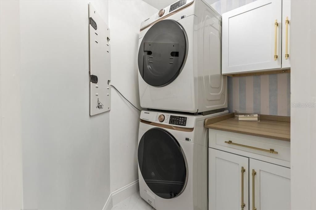 На продажу: $725,000 (3 спален, 3 ванн, 2239 Квадратных фут)