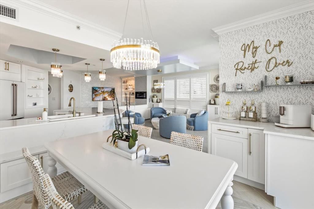 На продажу: $725,000 (3 спален, 3 ванн, 2239 Квадратных фут)