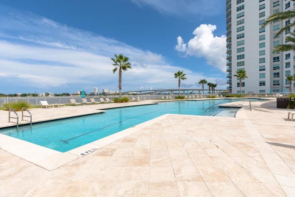 На продажу: $725,000 (3 спален, 3 ванн, 2239 Квадратных фут)