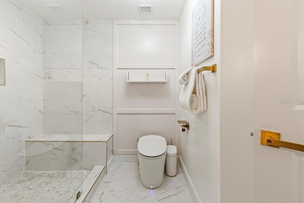 На продажу: $725,000 (3 спален, 3 ванн, 2239 Квадратных фут)