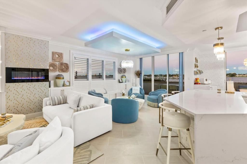 На продажу: $725,000 (3 спален, 3 ванн, 2239 Квадратных фут)