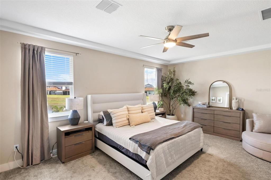 For Sale: $814,900 (5 beds, 3 baths, 3000 Square Feet)