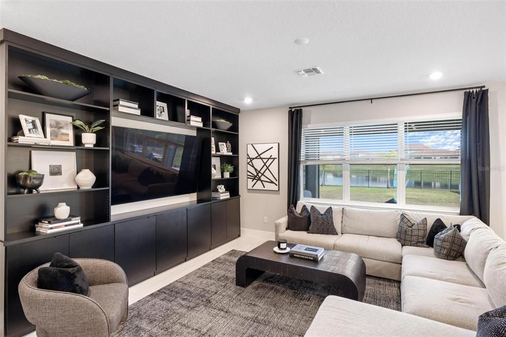 For Sale: $814,900 (5 beds, 3 baths, 3000 Square Feet)