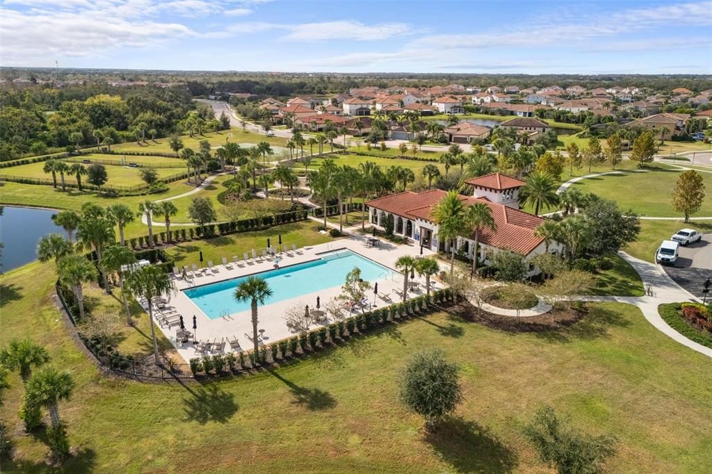 For Sale: $814,900 (5 beds, 3 baths, 3000 Square Feet)