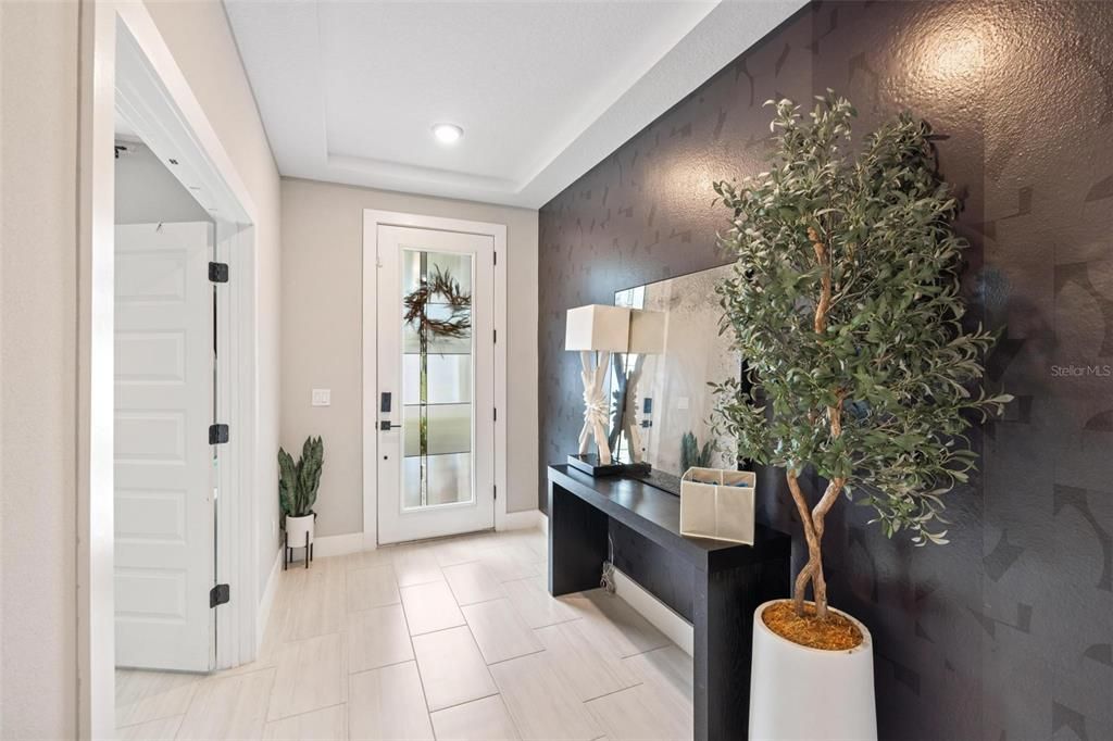 For Sale: $814,900 (5 beds, 3 baths, 3000 Square Feet)