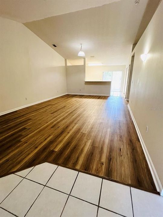 В аренду: $1,500 (3 спален, 2 ванн, 1272 Квадратных фут)