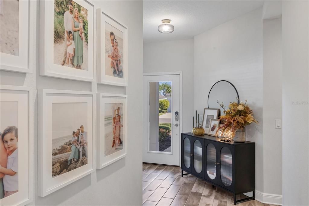 Active With Contract: $419,000 (3 beds, 2 baths, 1766 Square Feet)