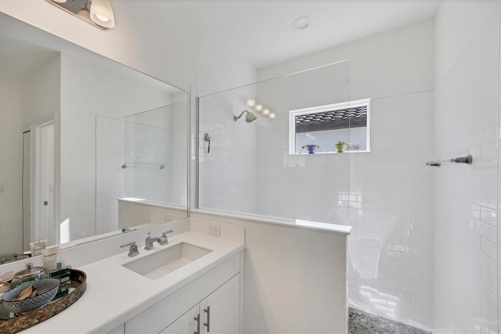 Active With Contract: $419,000 (3 beds, 2 baths, 1766 Square Feet)