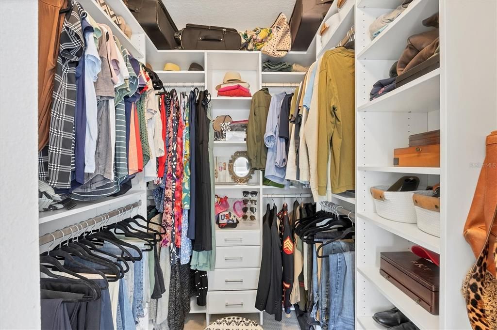 Active With Contract: $419,000 (3 beds, 2 baths, 1766 Square Feet)