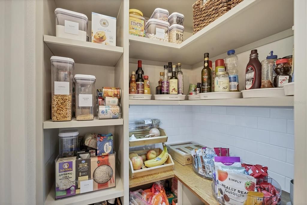 Active With Contract: $419,000 (3 beds, 2 baths, 1766 Square Feet)