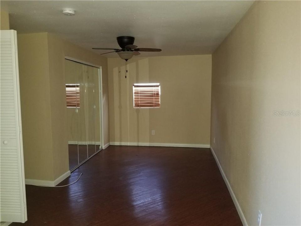 For Rent: $1,695 (3 beds, 2 baths, 1269 Square Feet)