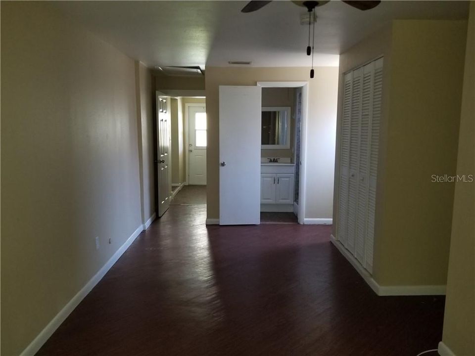 For Rent: $1,695 (3 beds, 2 baths, 1269 Square Feet)