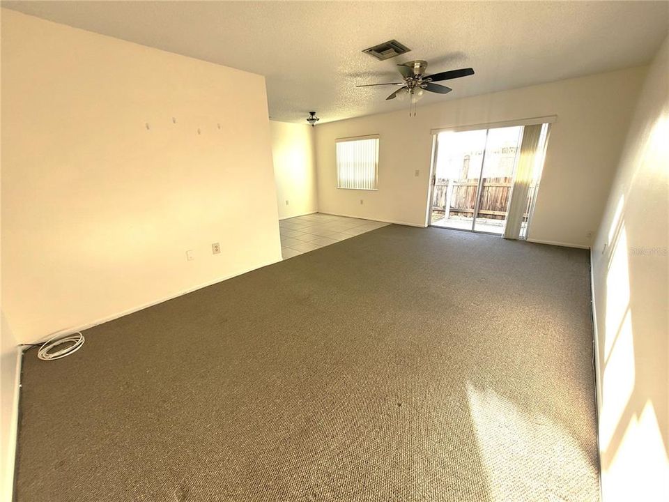 For Rent: $1,495 (2 beds, 1 baths, 1050 Square Feet)