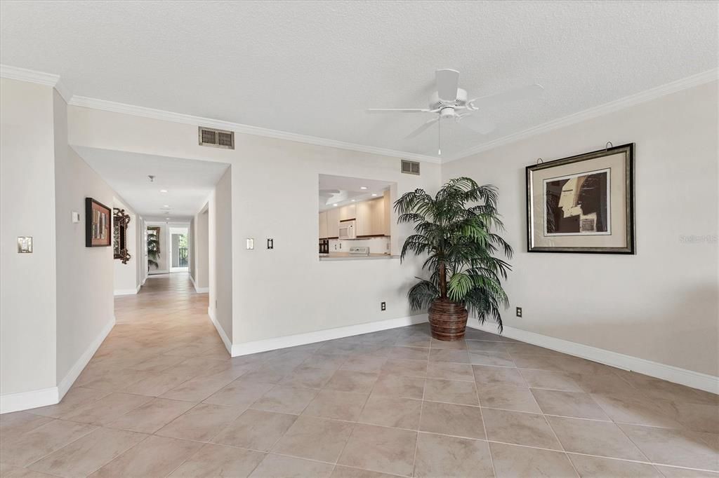 待售: $1,275,000 (3 贝兹, 3 浴室, 1897 平方英尺)