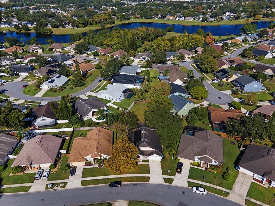 合同活跃: $450,000 (3 贝兹, 2 浴室, 2082 平方英尺)