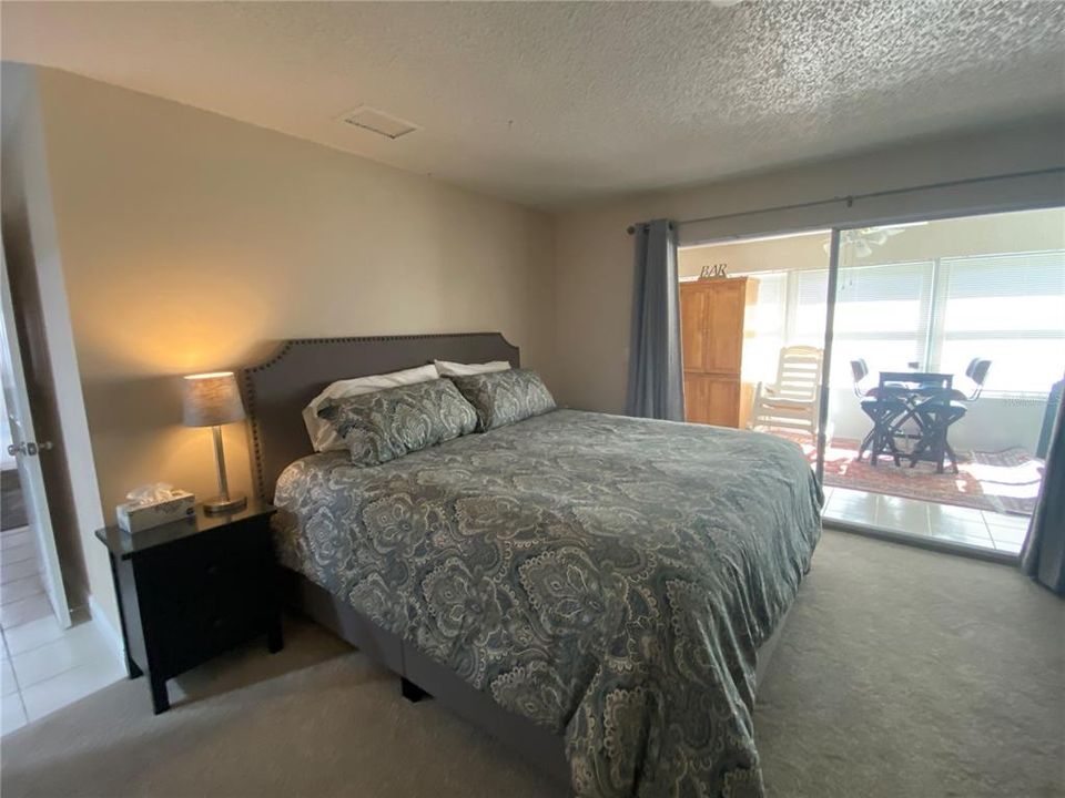 For Rent: $2,395 (2 beds, 2 baths, 1148 Square Feet)