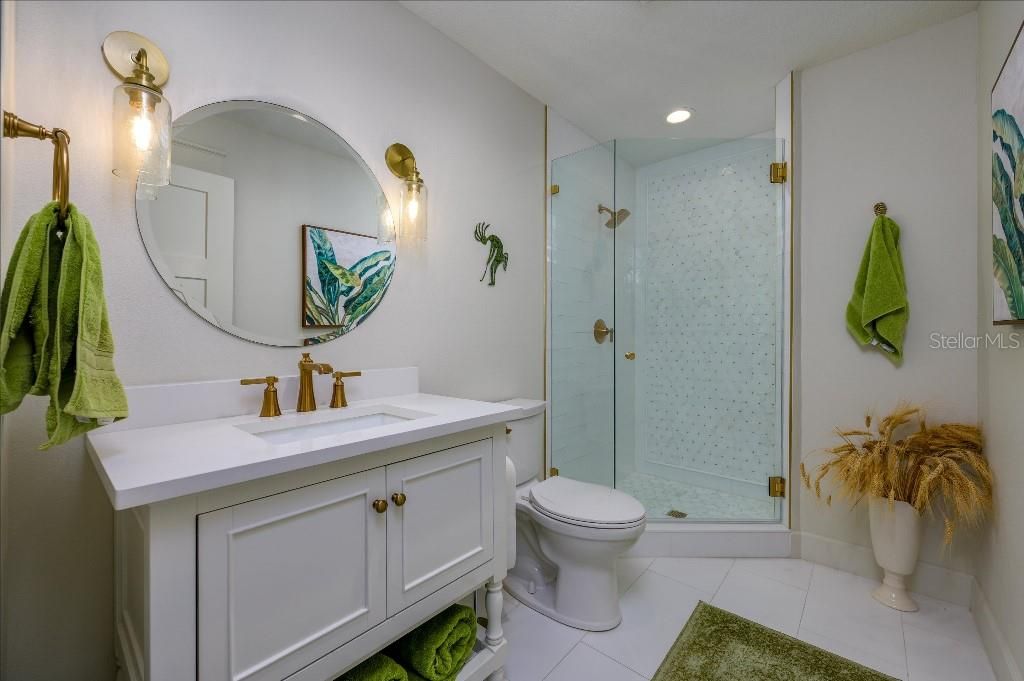 For Sale: $685,000 (3 beds, 3 baths, 2000 Square Feet)