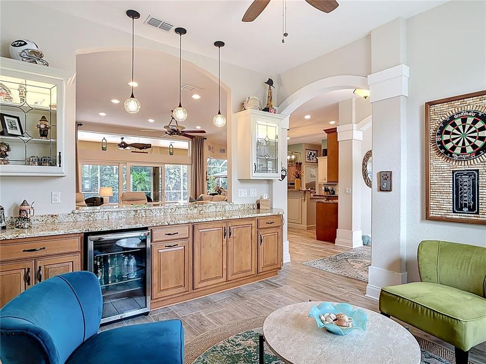 For Sale: $669,900 (3 beds, 2 baths, 2367 Square Feet)