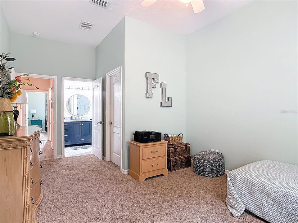 For Sale: $669,900 (3 beds, 2 baths, 2367 Square Feet)