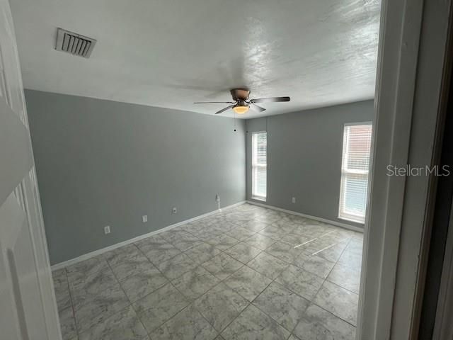 Active With Contract: $1,195 (3 beds, 2 baths, 1200 Square Feet)