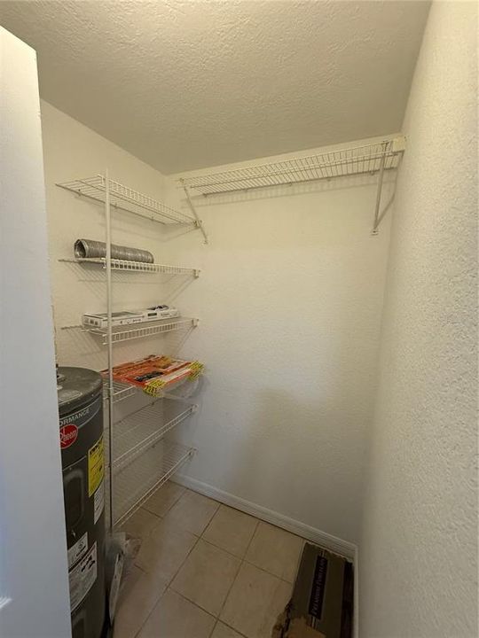 For Rent: $1,550 (2 beds, 2 baths, 860 Square Feet)