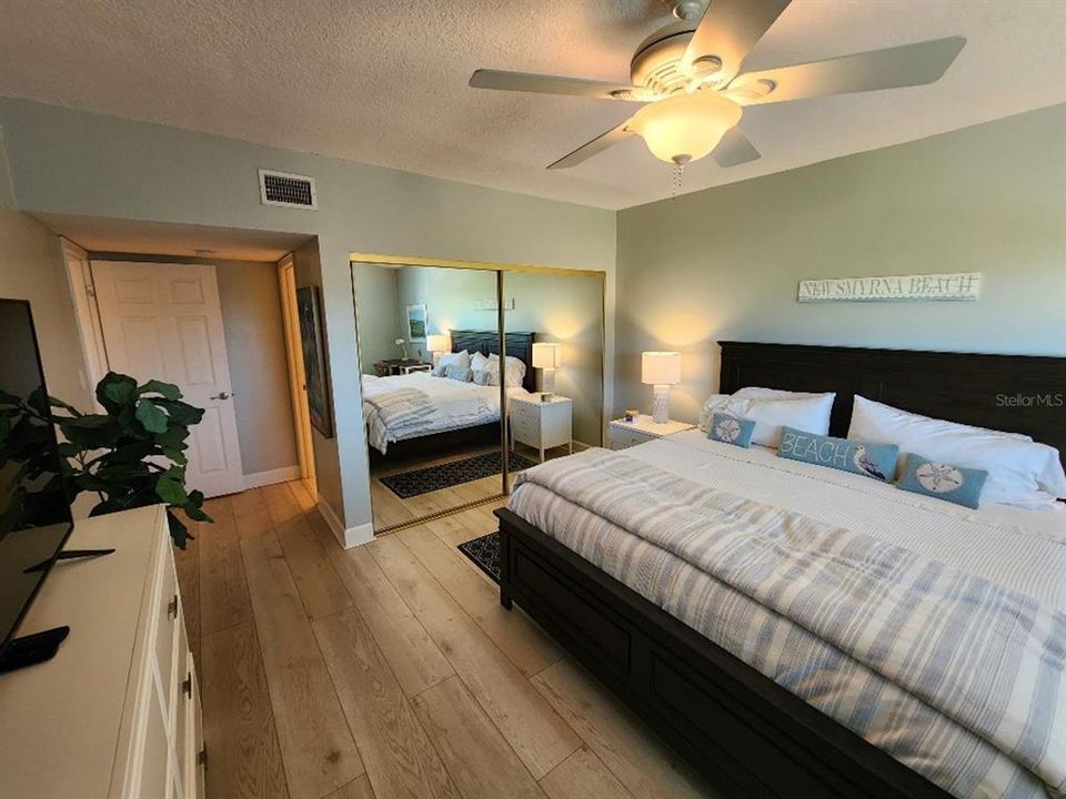 В аренду: $2,800 (2 спален, 2 ванн, 1000 Квадратных фут)